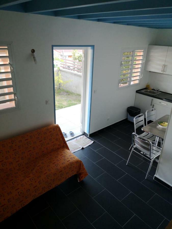 Appartamento Beau Duplex Trois-Rivières Esterno foto